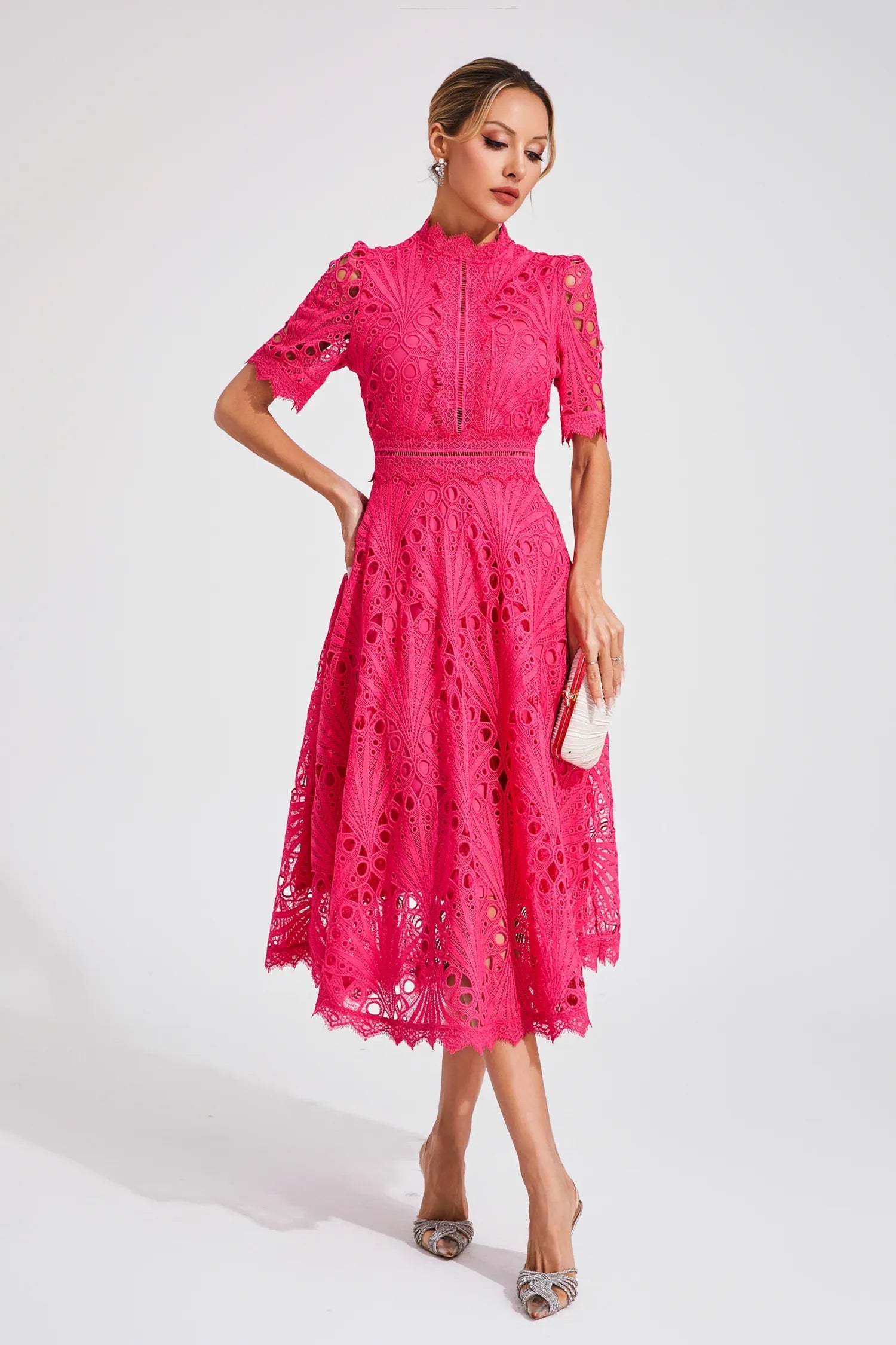 Robe Midi Femme en Dentelle Chic 3