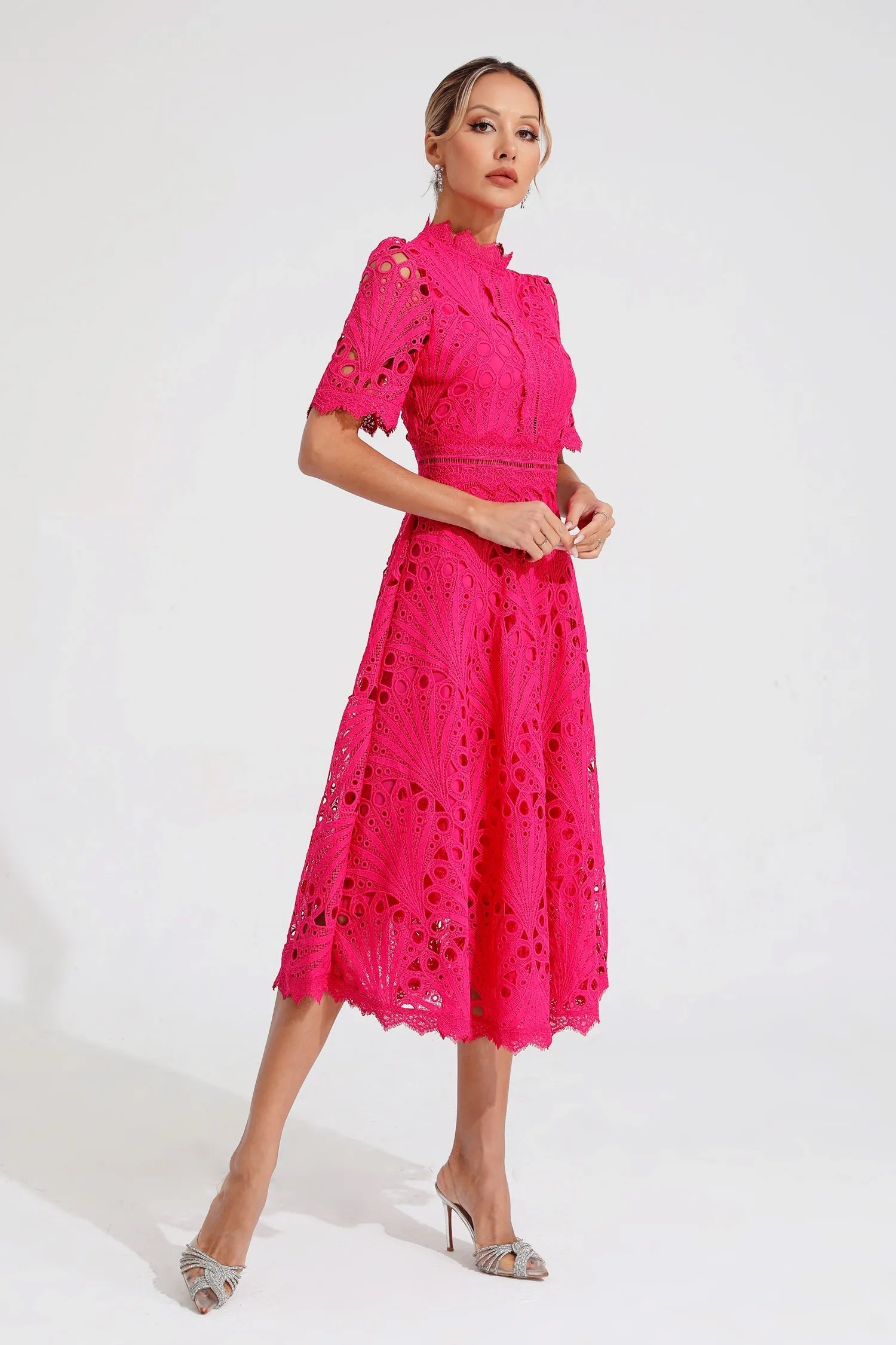 Robe Midi Femme en Dentelle Chic 6