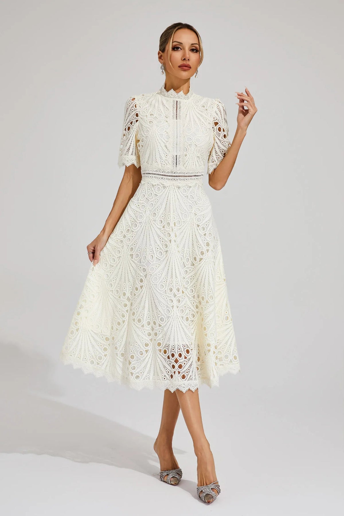 Robe Midi Femme en Dentelle Chic 9
