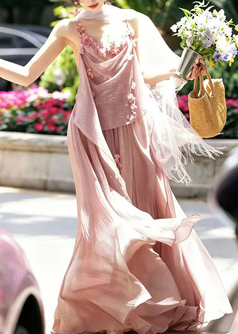 Robe d'été femme à bretelles spaghetti fluide et fleurie 3