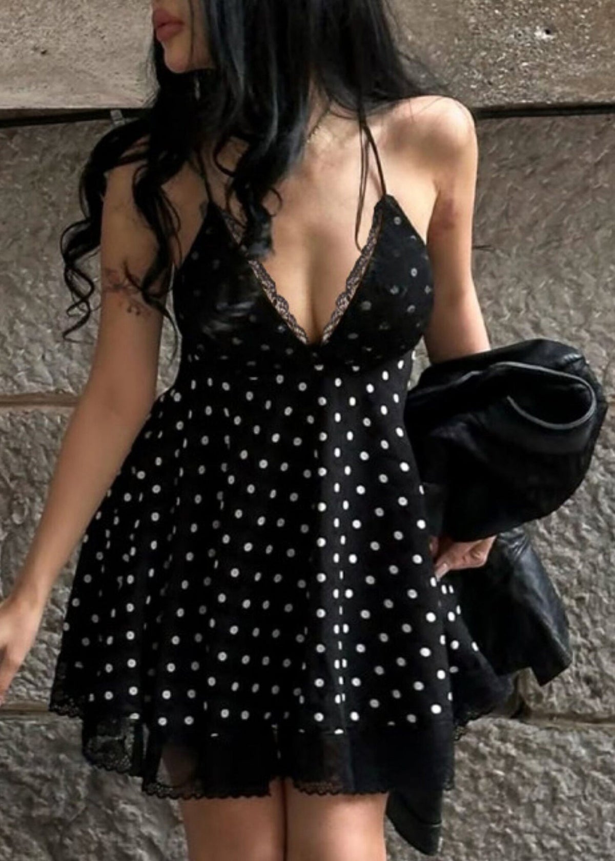 Robe d'été pour femmes col en V à dentelle patchwork à pois 1