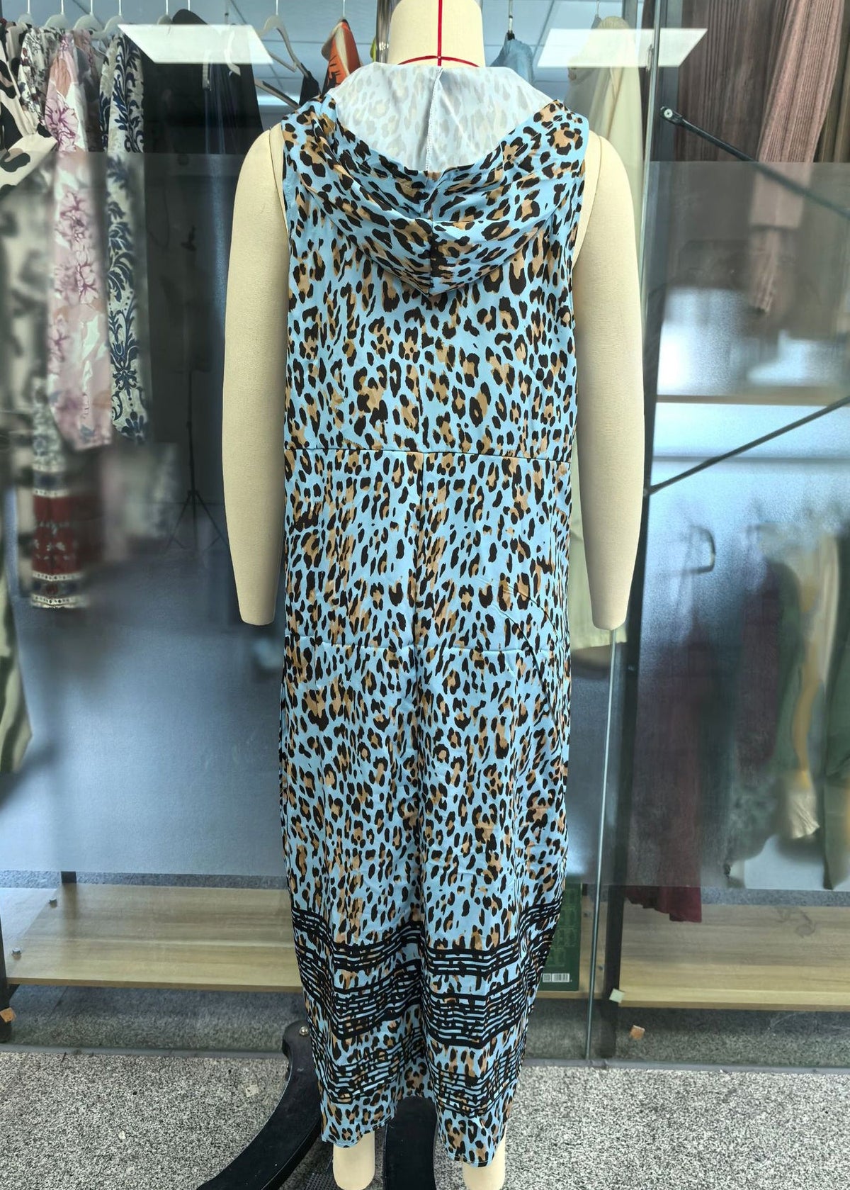 Robe longue femme style bohème à capuche sans manches 4