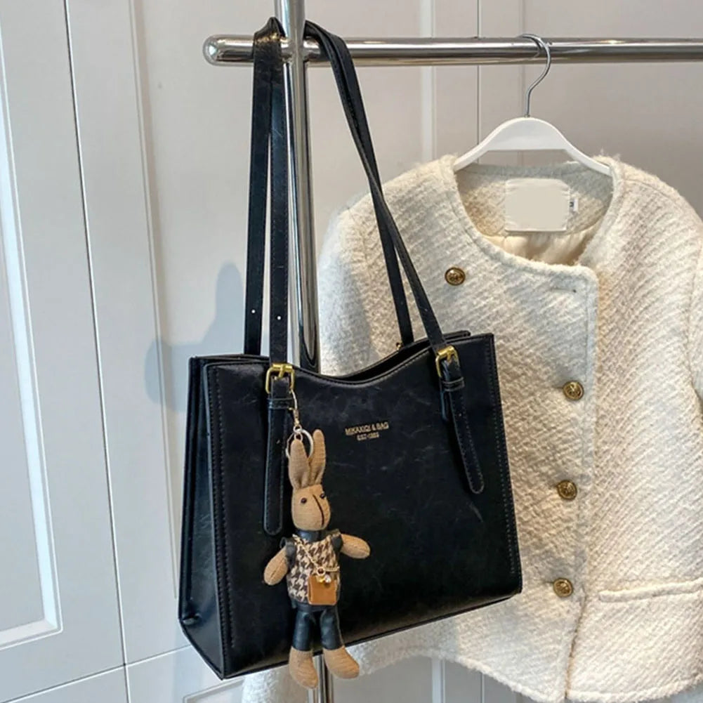 Sac à main fourre-tout pour femmes avec charme en peluche 4