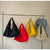 Sac fourre-tout pour femmes design minimaliste en tissu souple 1