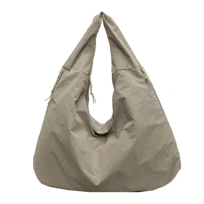 Sac fourre-tout pour femmes design minimaliste en tissu souple 8