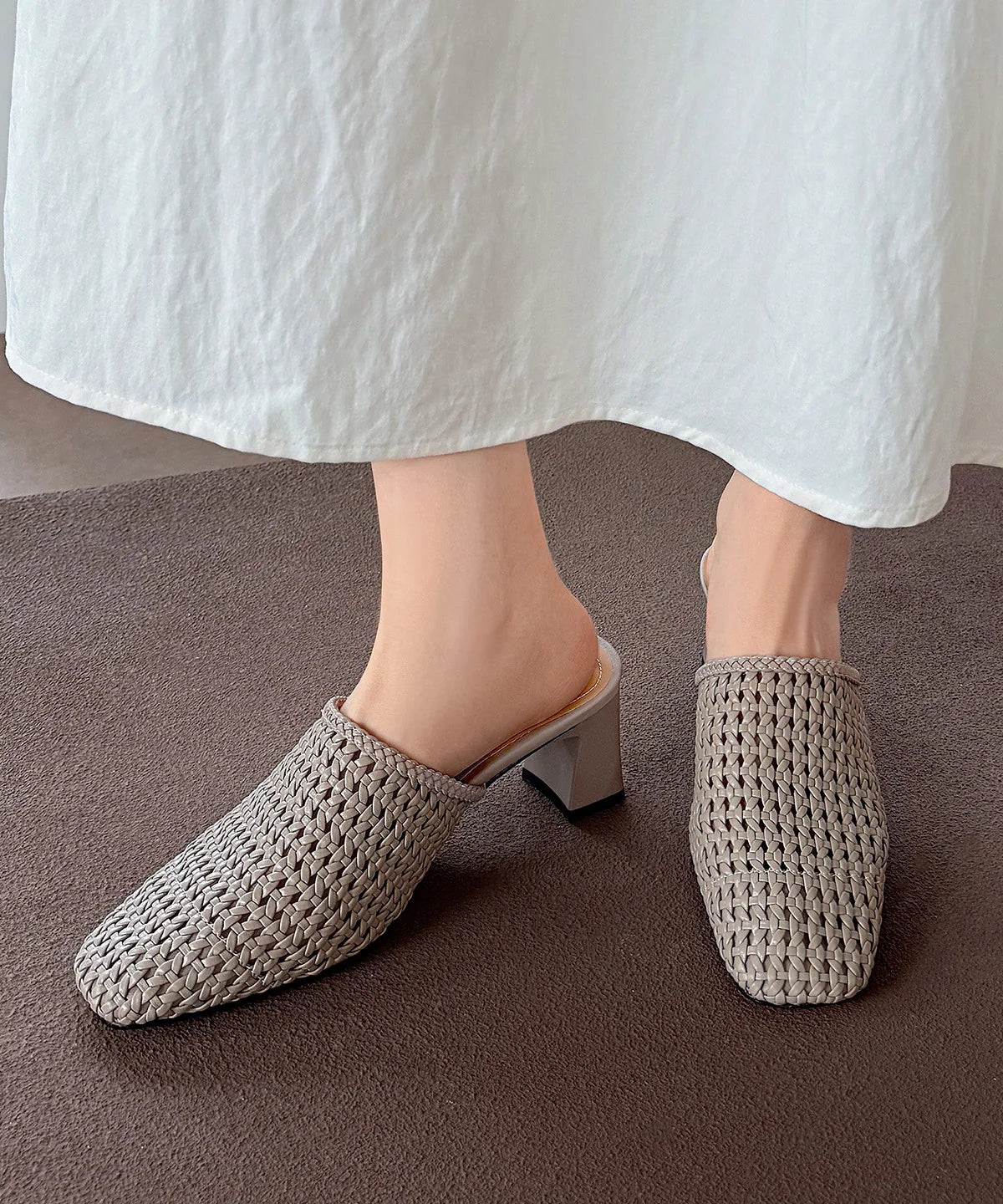 Sandales Femme Tissées à Talon Compensé Moderne 2