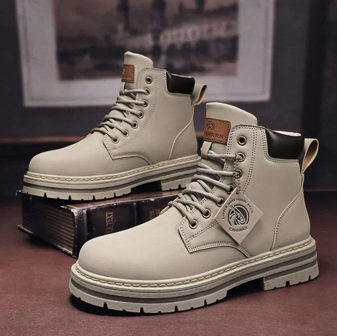 Bottes pour hommes en cuir PU avec design patchwork 1