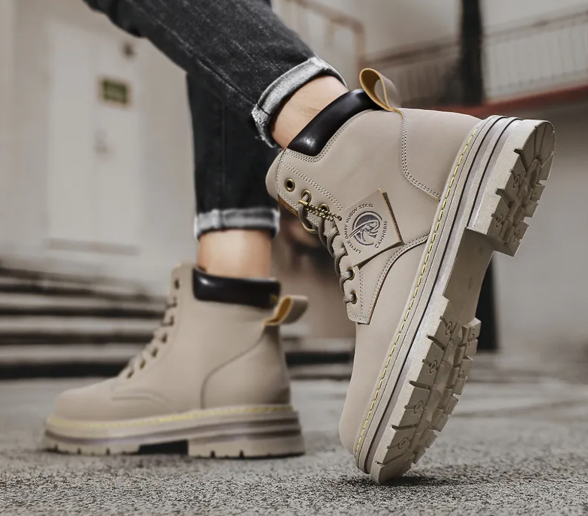 Bottes pour hommes en cuir PU avec design patchwork 4