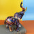 Sculpture d'Éléphant Abstrait en Résine Colorée 2