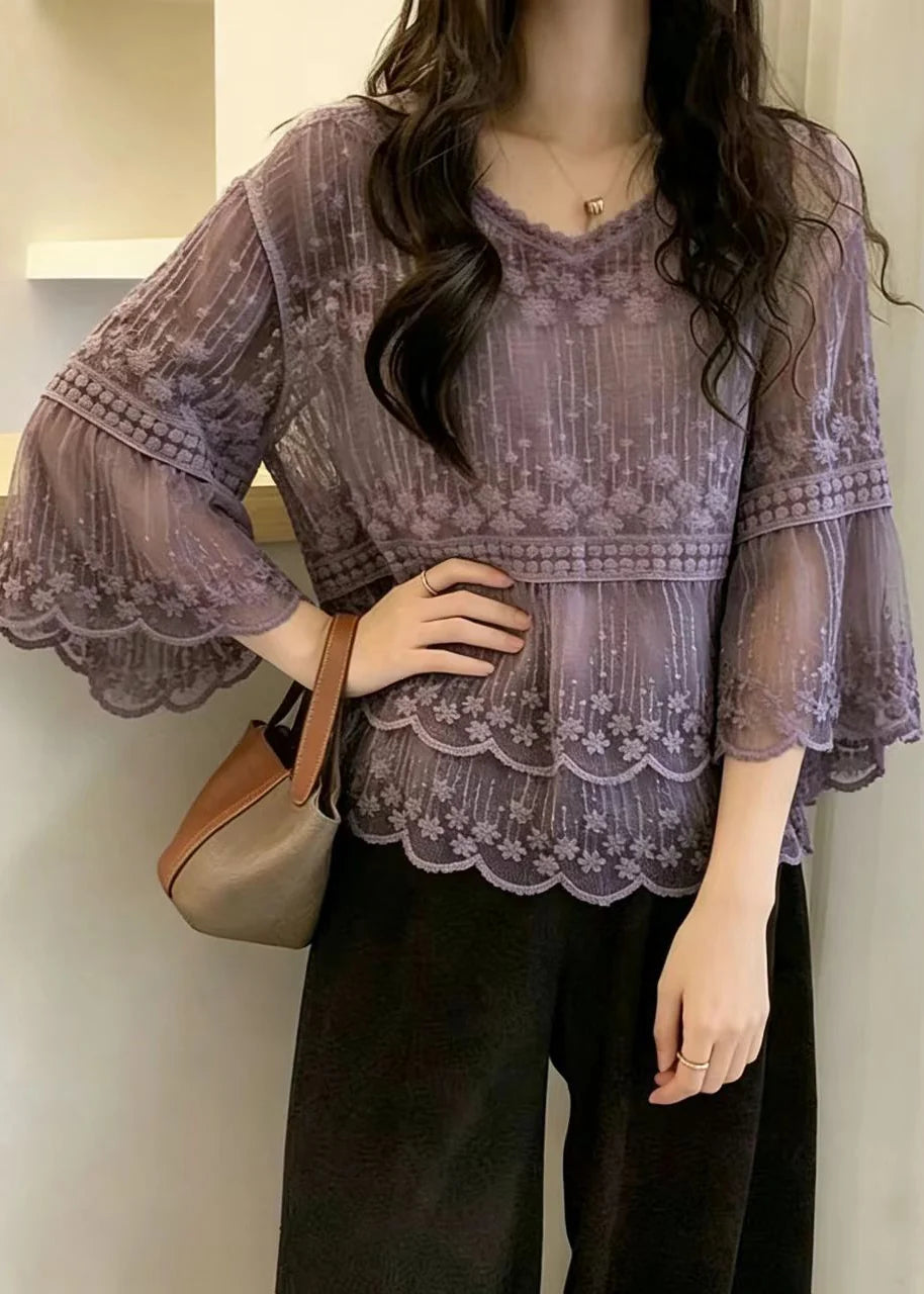 Top Femme à Col V et Manches Évasées Brodées 4