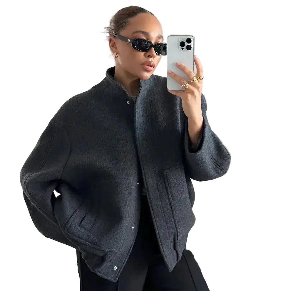 Veste Femme Minimaliste Élégante pour Toutes Occasions 4