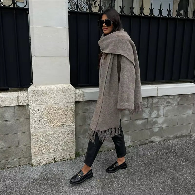 Veste Femme Tricot Moderne avec Écharpe Intégrée 2