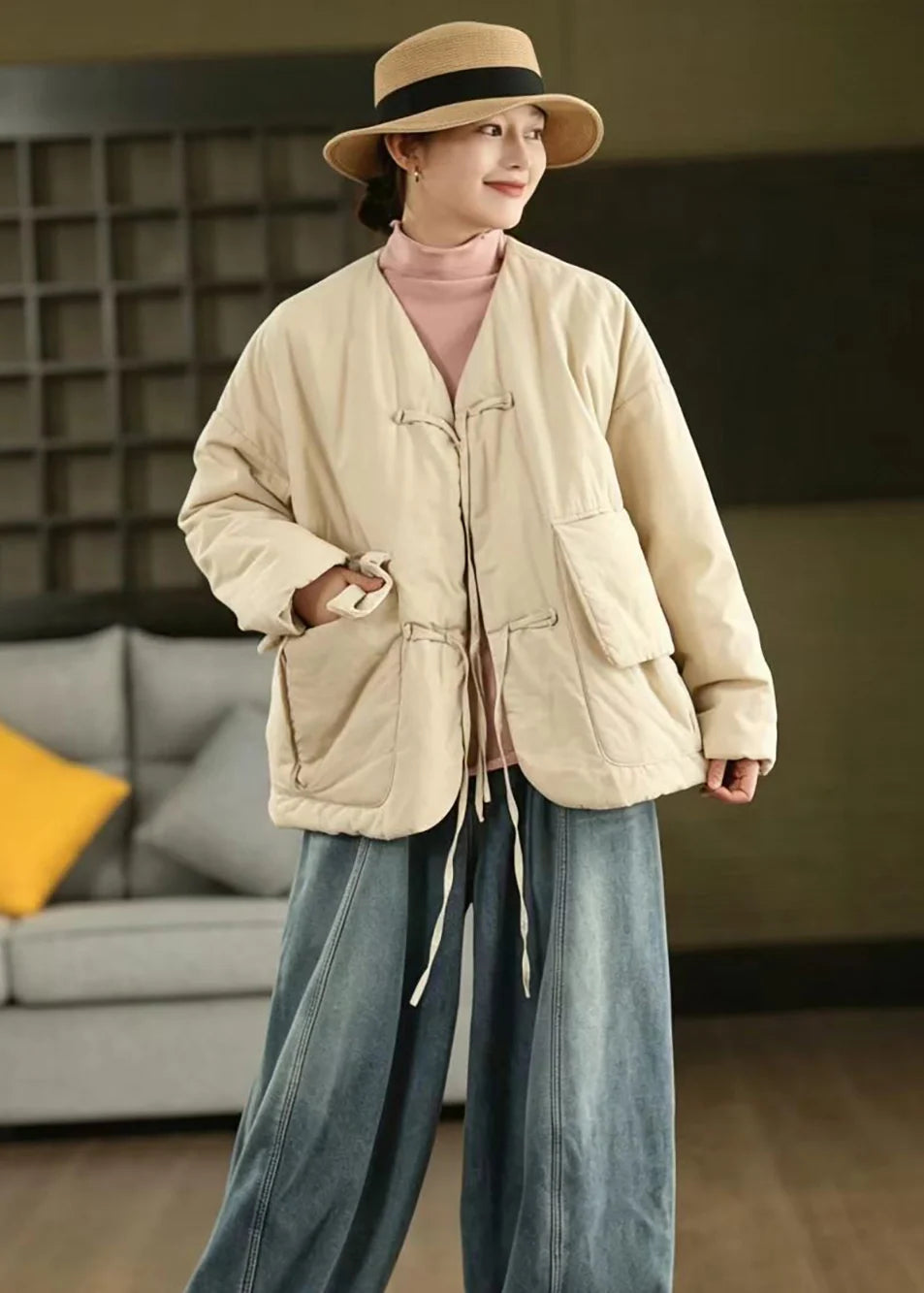 Veste d'hiver ample à col en V avec grandes poches pour femme 1