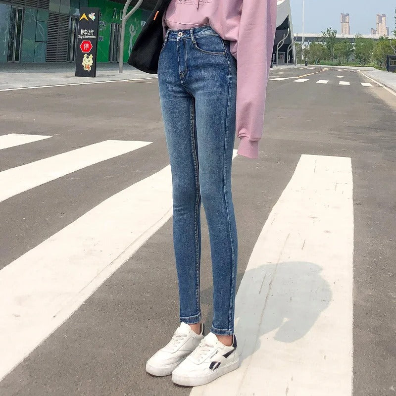 Jeans stretch classiques pour femmes