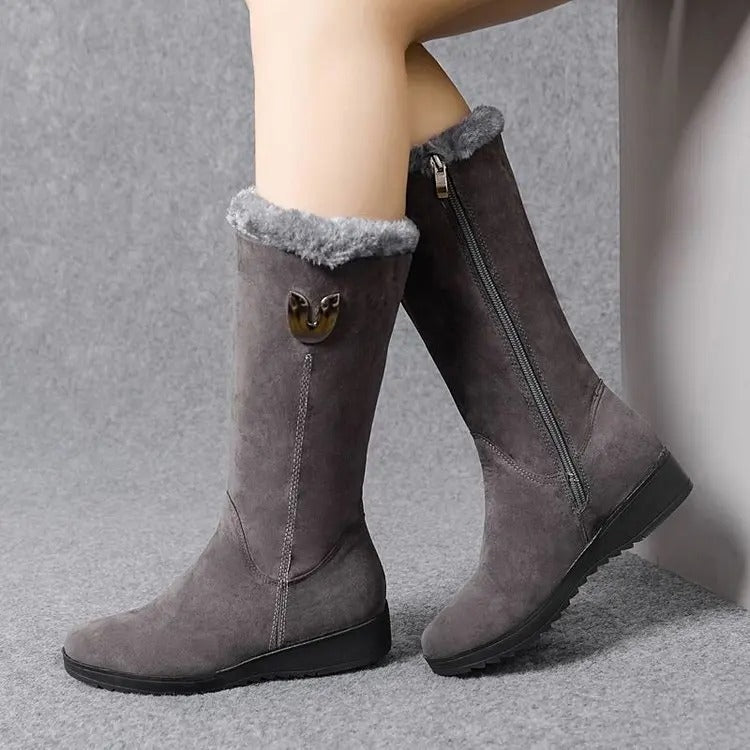 Bottes à haute fourrure pour femmes