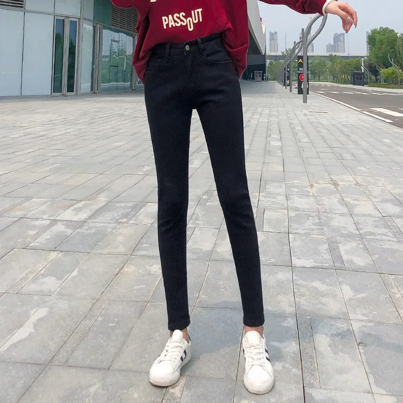 Jeans stretch classiques pour femmes