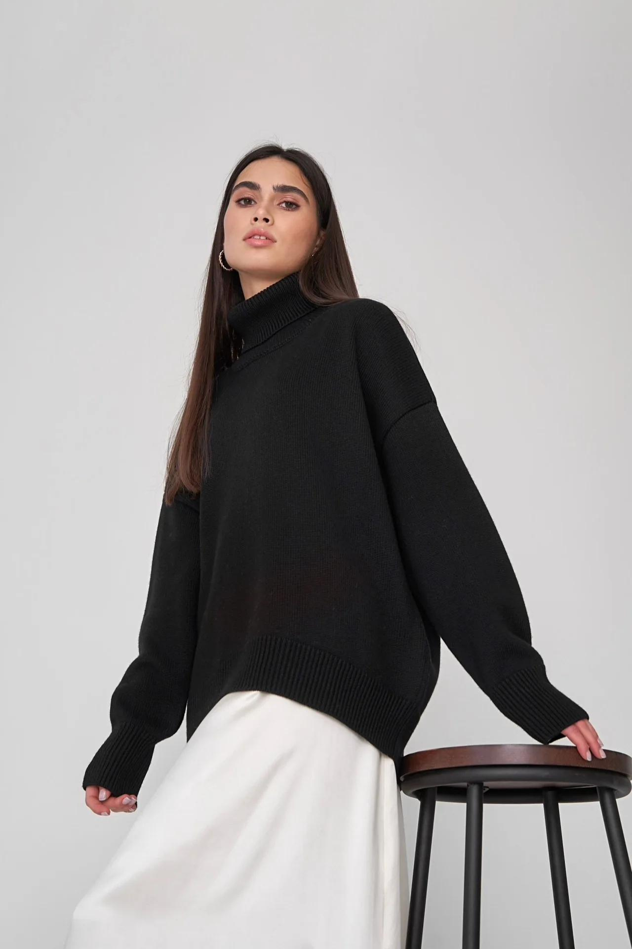 Pull en tricot à col montant pour femmes