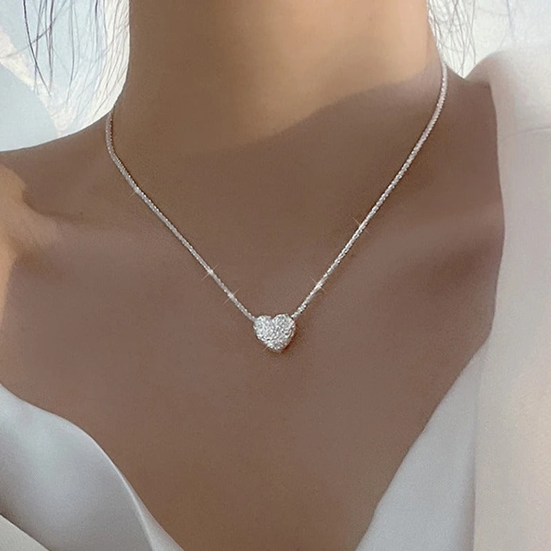 Collier à pendentifs en forme de cœur