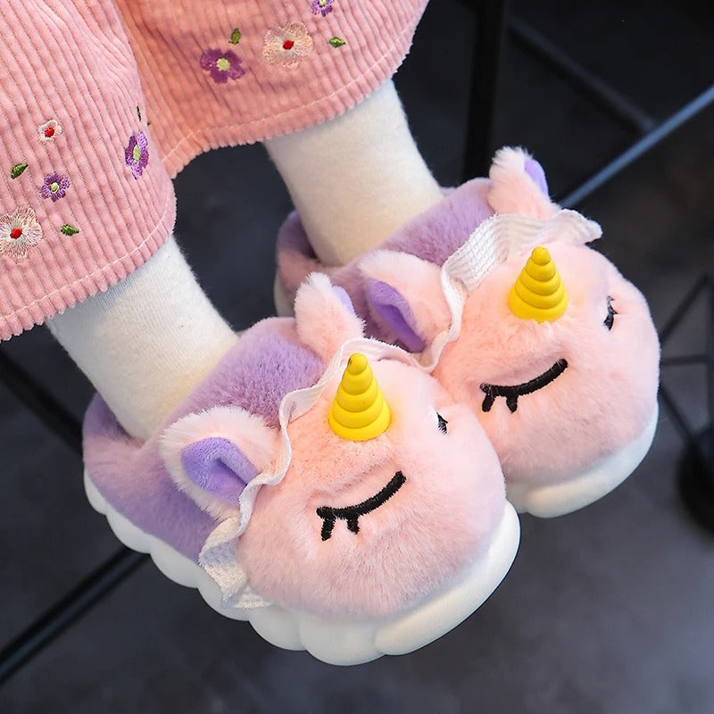 Chaussons en peluche licorne pour enfants