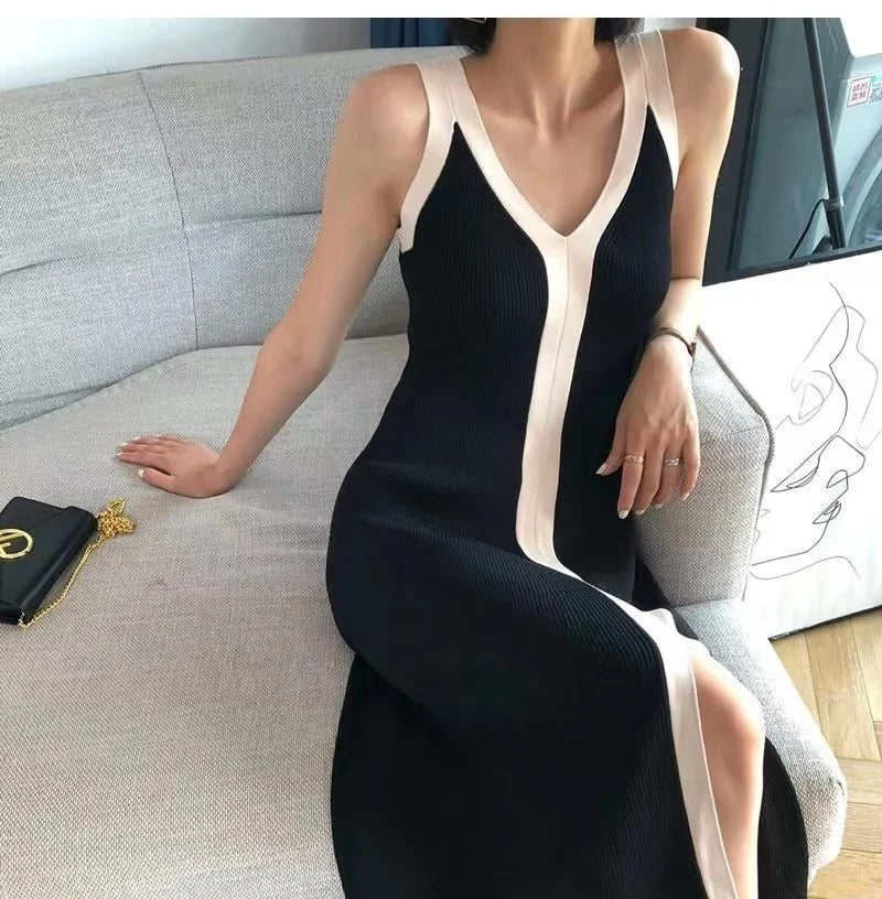 Robe en maille sans manches à col en V pour femmes