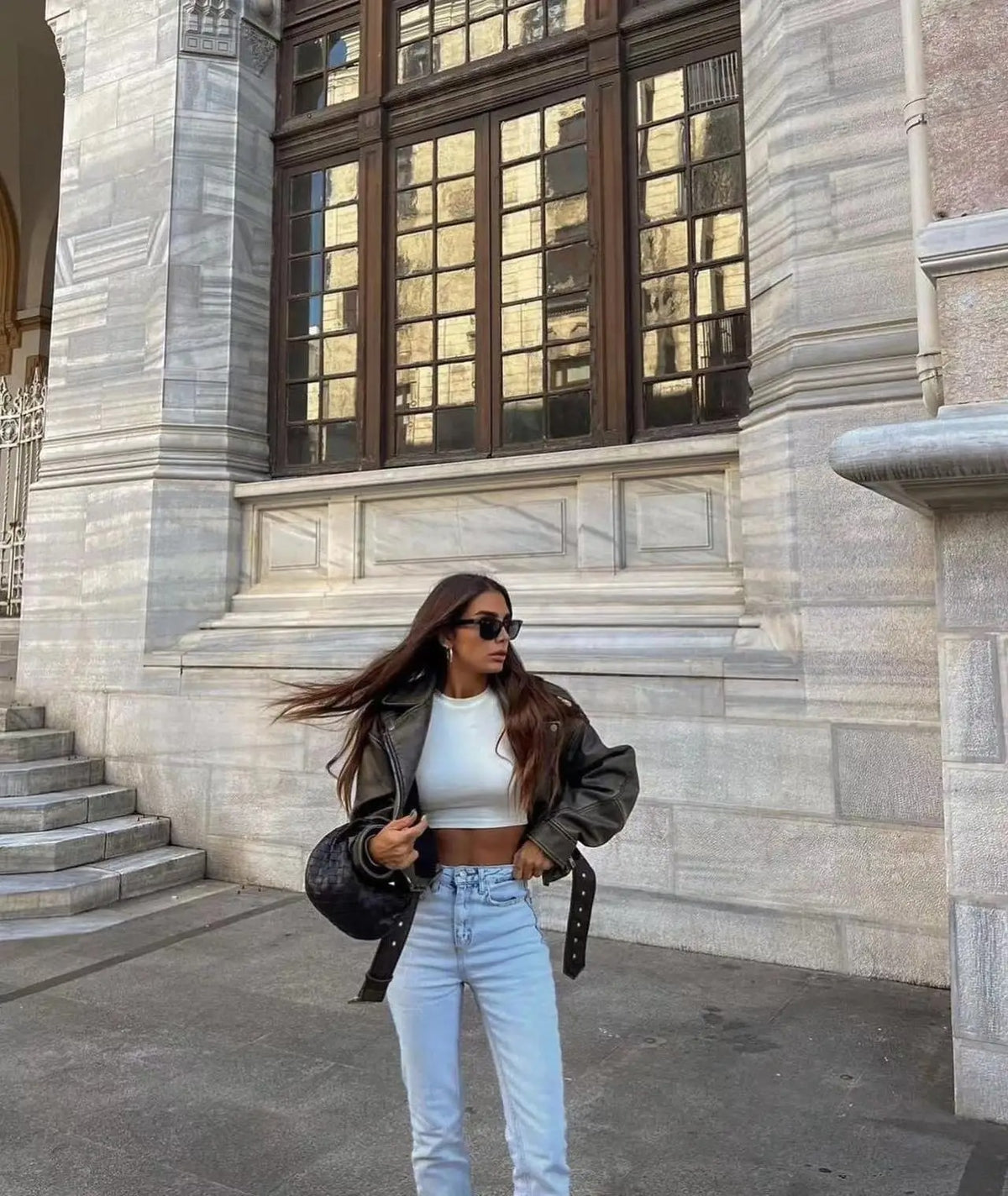 Veste en cuir vintage pour femme