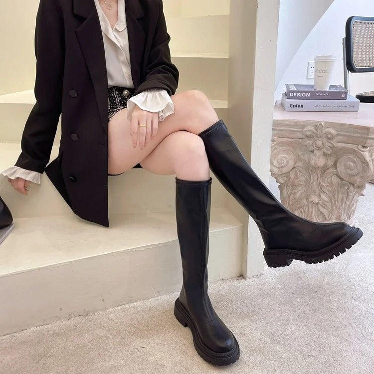 Bottes longues en cuir pour femmes