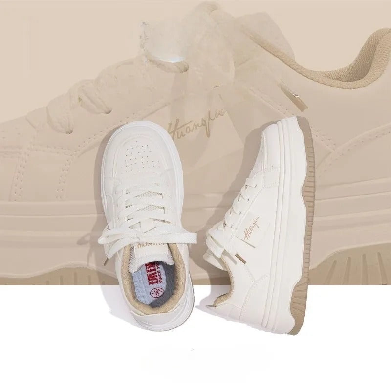Baskets épaisses blanches pour femmes
