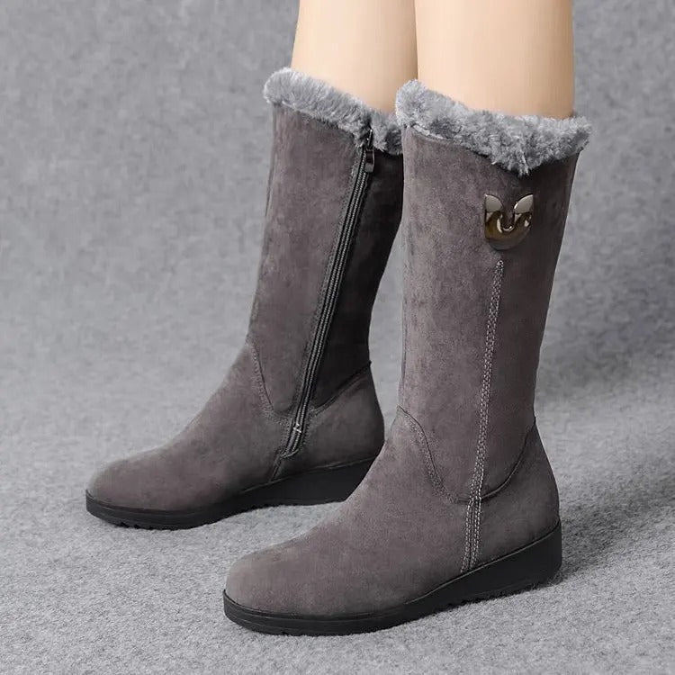 Bottes à haute fourrure pour femmes