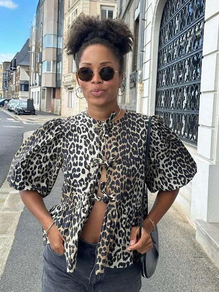 Chemisier à manches bouffantes imprimé léopard