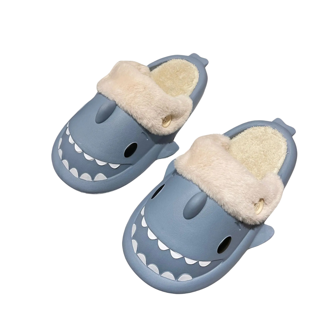 Chaussons en coton pelucheux requin pour femmes