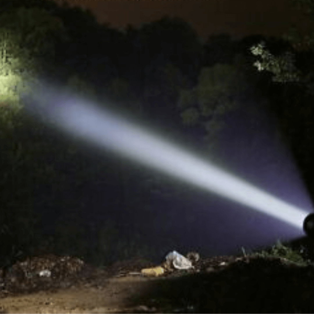 Lampe de poche rechargeable P1000 Led