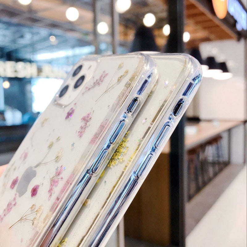 Étui transparent pour iPhone - Fleurs pressées