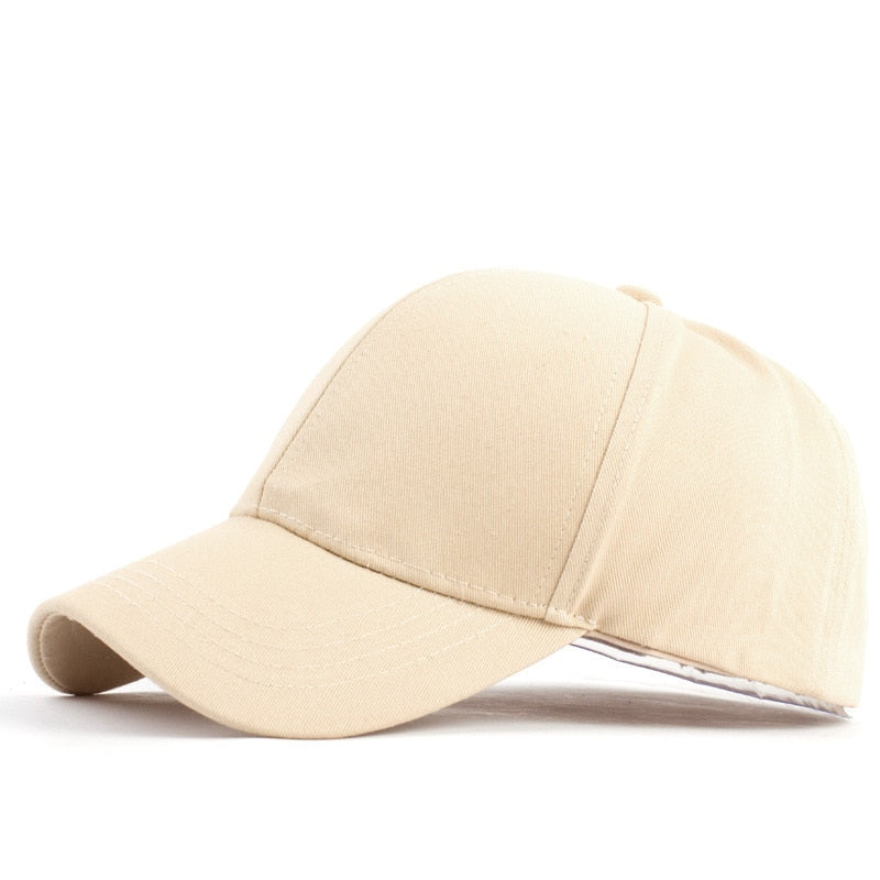 Casquette de baseball à chignon désordonné