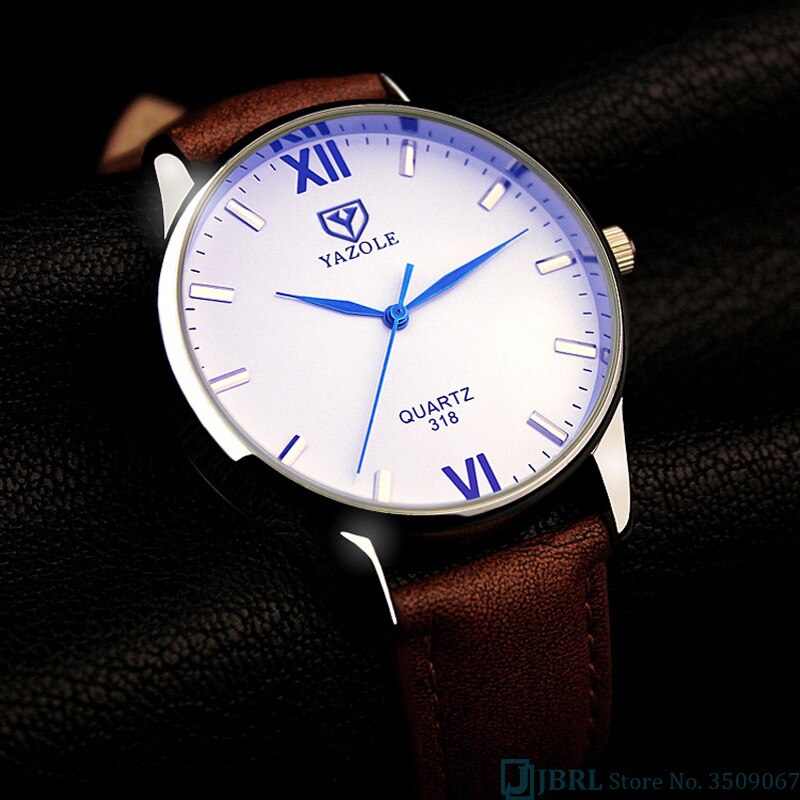 Montre-bracelet en cuir pour hommes