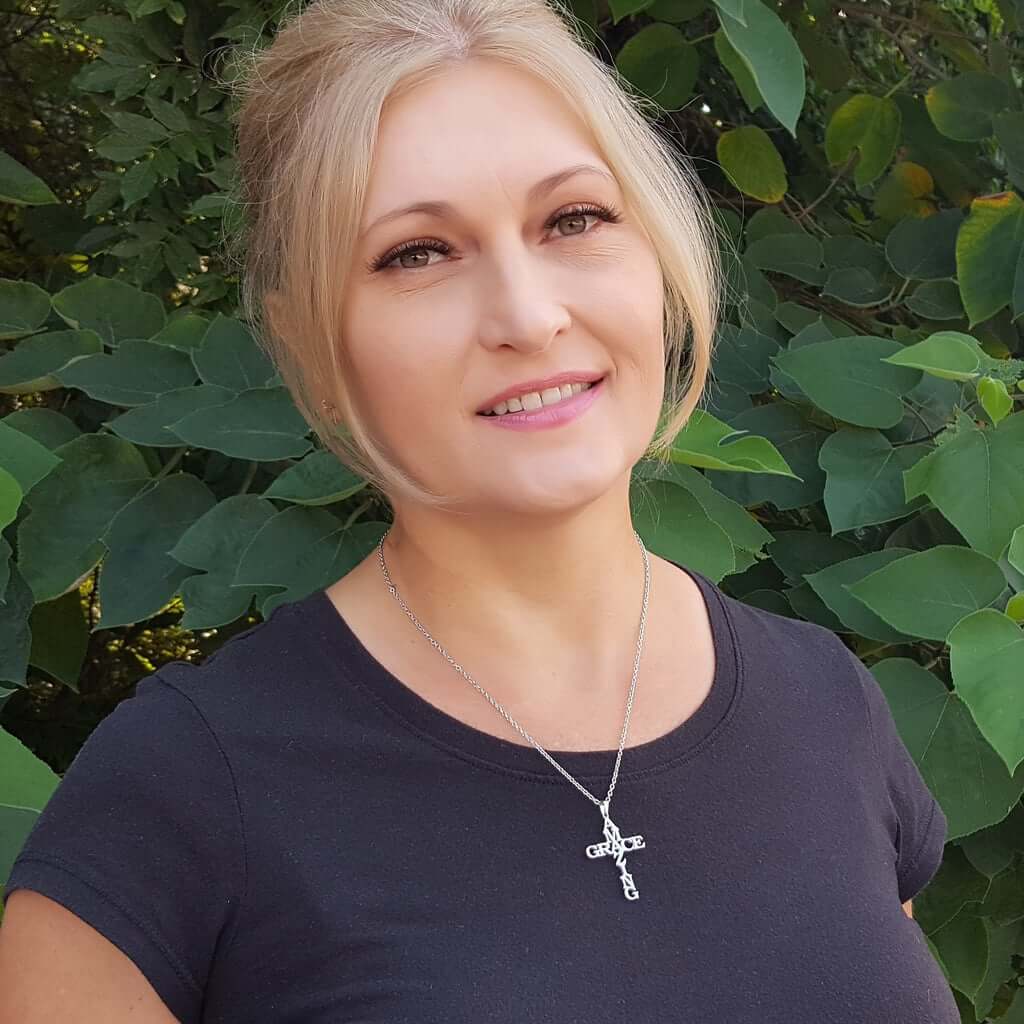 Collier Croix Amazing Grace