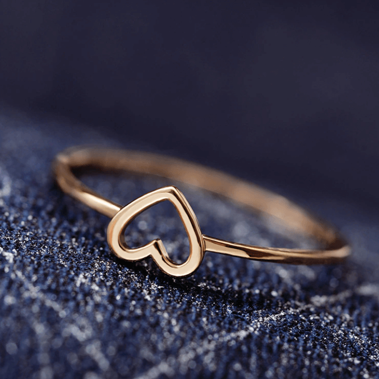 Bague de promesse en forme de cœur