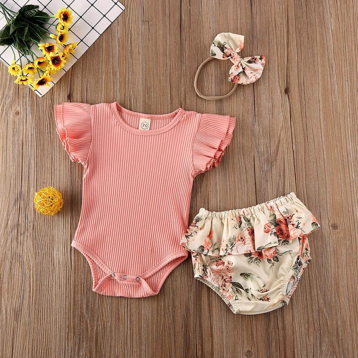 Ruffled Ensemble short à fleurs côtelées