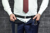 Ceinture de maintien de la chemise réglable