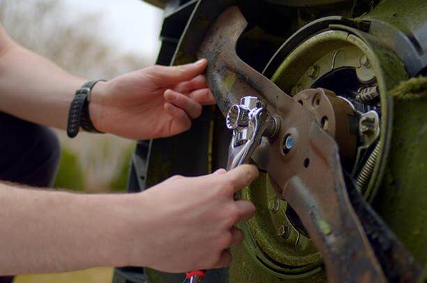 Clé à tigre 48-en-1