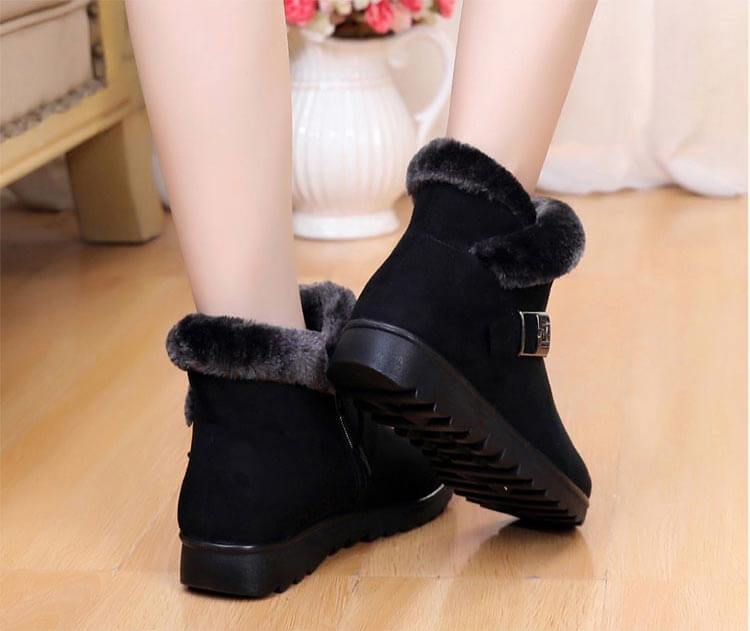 Bottes de neige en peluche pour femmes