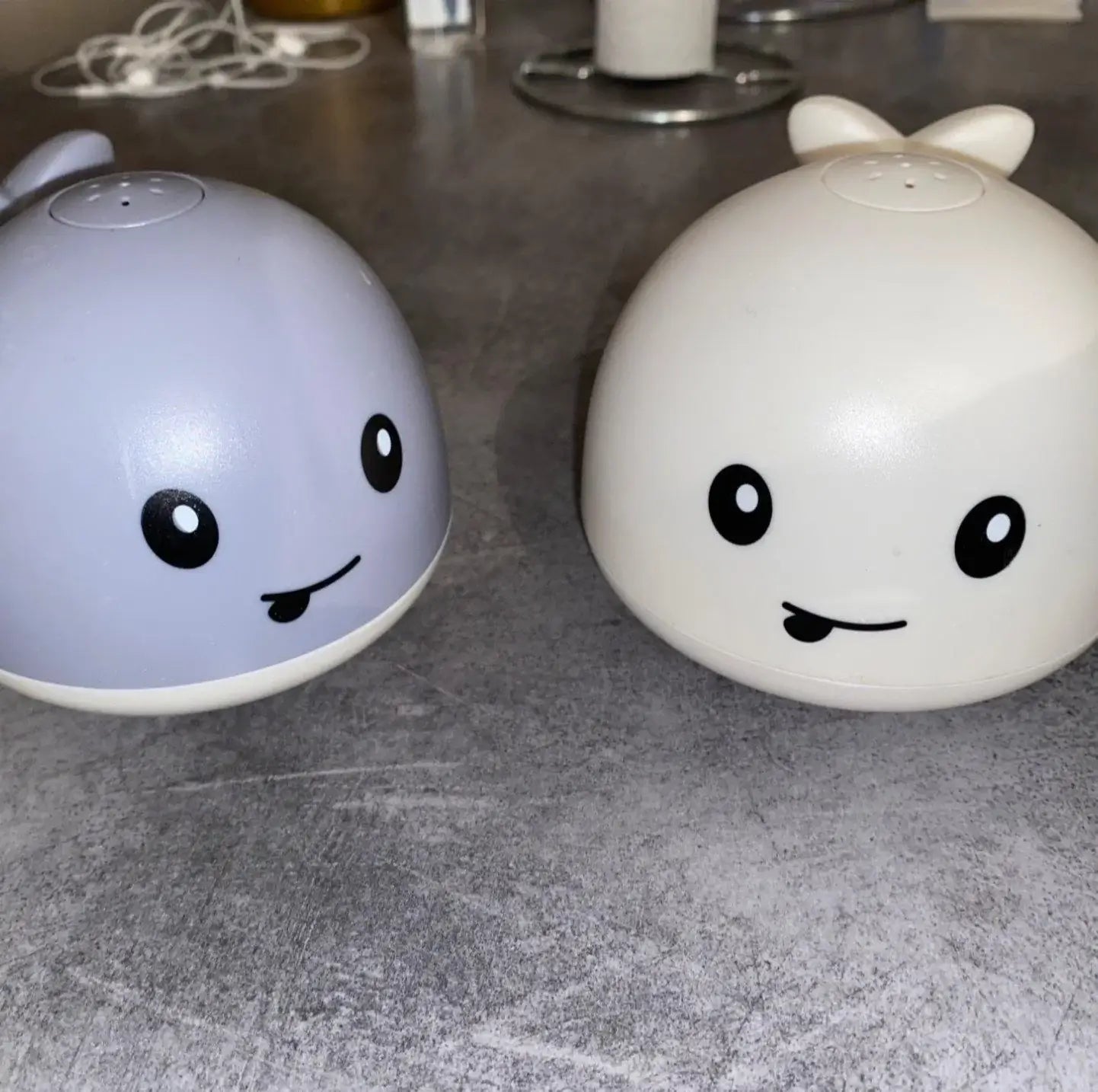 Jouets de bain baleine à jet d'eau