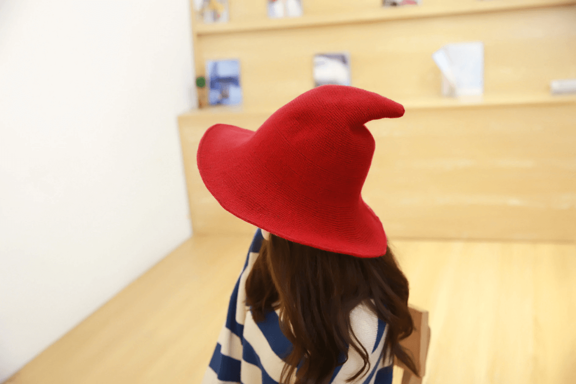 Chapeau de sorcière moderne